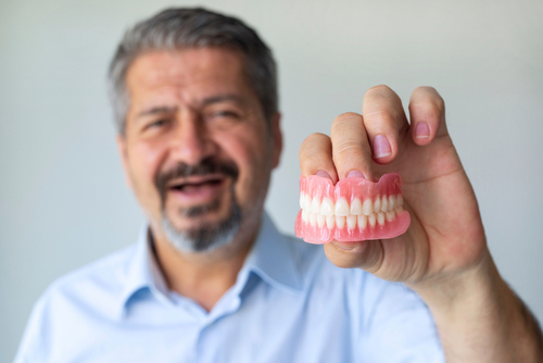 Denture Alternatives in Wayne, NJ | Mini Dental Implants | Dr. Fine