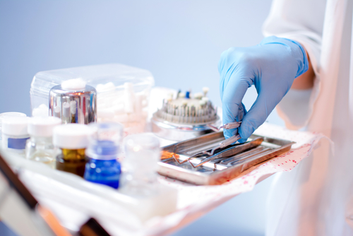Cirugia Oral en Wayne, NJ | Extracción de Muelas del Juicio | Dr. Fine